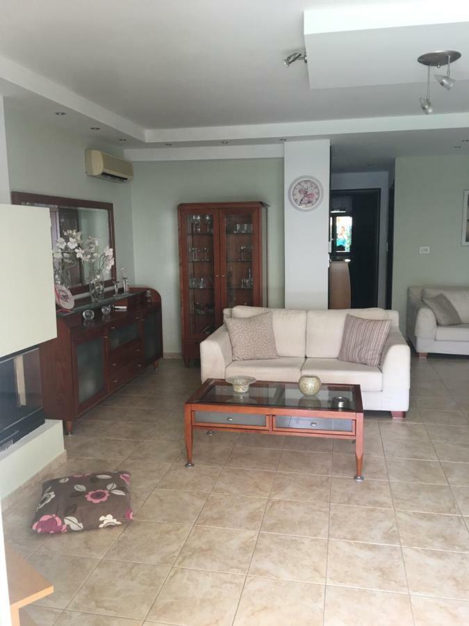 Hera'S House Palaiontsiflikion Luaran gambar